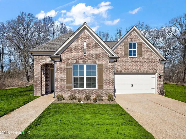 836 Coahoma Ct, Nesbit, MS 38651