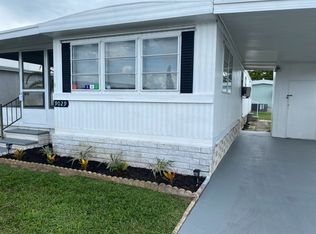 9029 Daniel Ave, Pt Richey, FL 34668