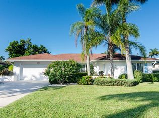 1724 Sandpiper St, Naples, FL 34102