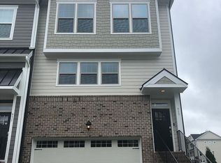 913 Dalton Ridge Pl, Apex, NC 27523