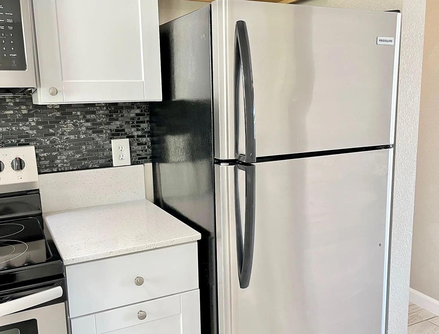 1 bed, 750 sqft, $1,295 — Photo 4