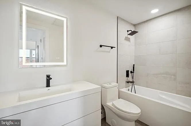 1307 Longfellow St NW #201 — Photo 7