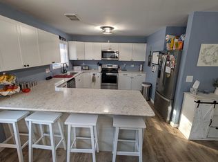 1720 Brookmede Dr, South Bend, IN