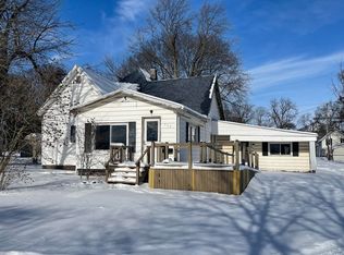 308 Stewart St, Rossville, IL 60963