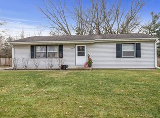 108 Ramona Ave, Rochelle, IL 61068