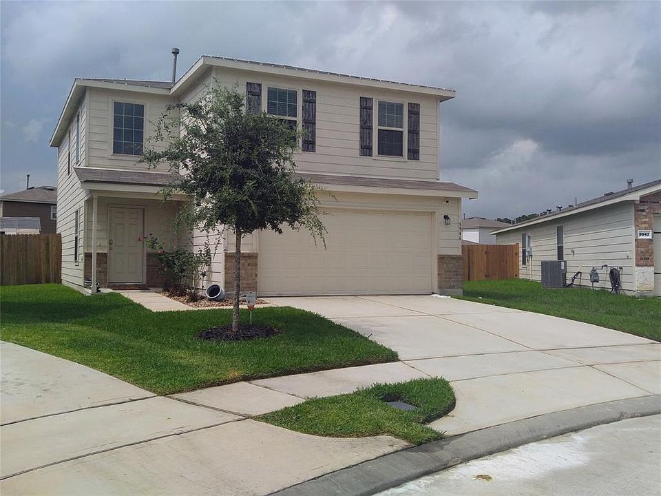 1st image of 9946 Waldens Pond Ct