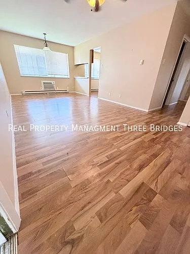 7431G Hazelcrest Dr Photo 1 7431G Hazelcrest Dr Photo 1