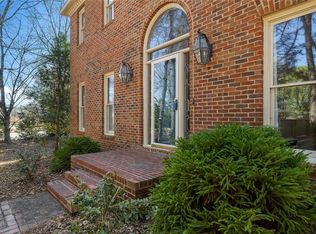8440 Haven Wood Trl, Roswell, GA 30076