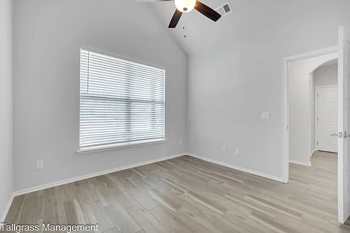 11705 E 107th St N — Photo 31