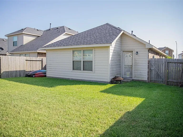 5135 Misty Ln — Photo 16