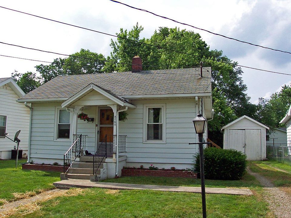 1st image of 3209 Glencoe Ave