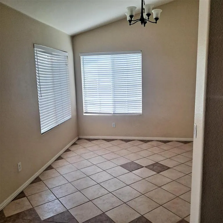 1260 Avenida Rosa Mundi — Photo 3