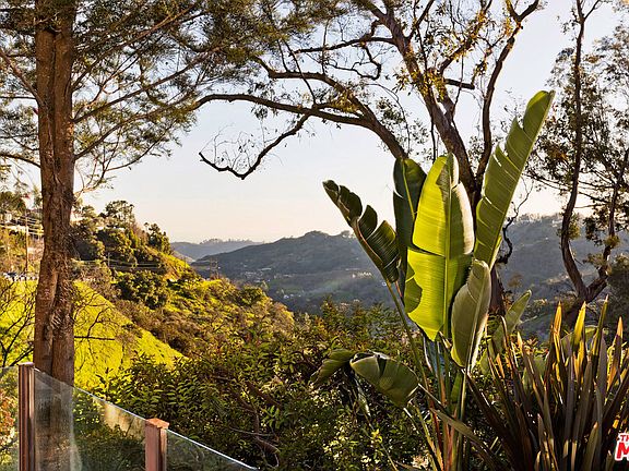 2nd image of 3193 Benedict Canyon Dr