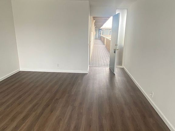 3rd image of 3595 Elm Ave APT 14