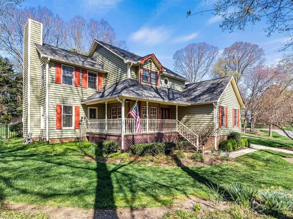 1267 Starboard Ln, Stanley, NC 28164