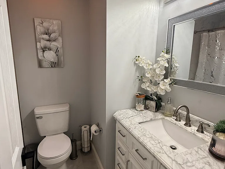 6017 Glenmay Dr — Photo 11