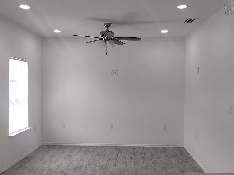 2332 S Valley Cir #A — Photo 2