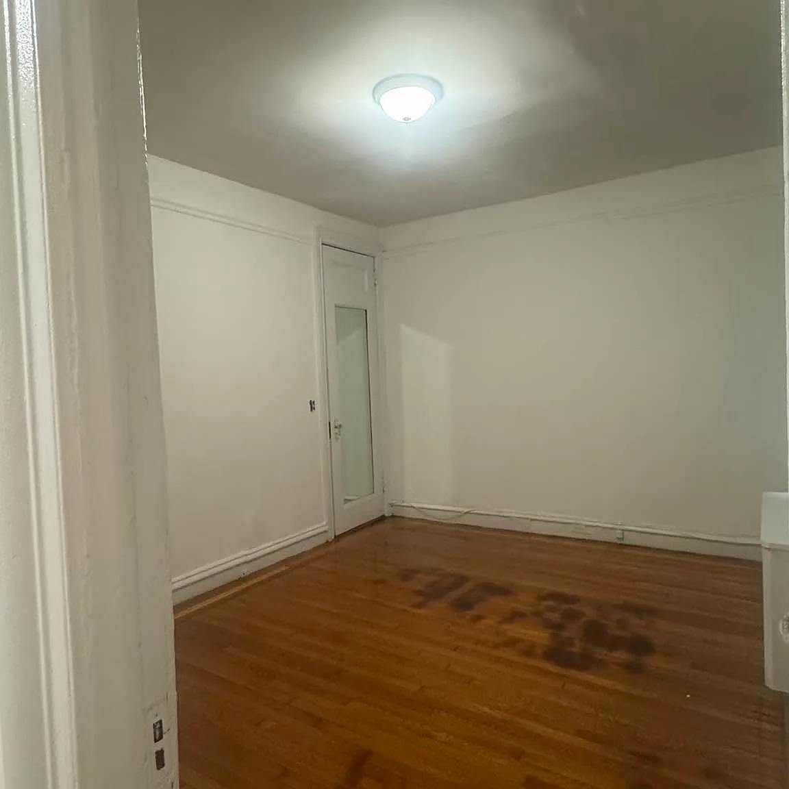 34 Monroe Place — Photo 2