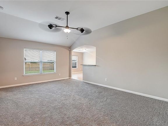 3rd image of 3209 Overstreet Ln