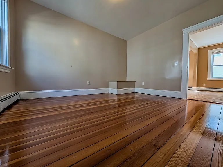 366 Academy Ave #1 — Photo 8