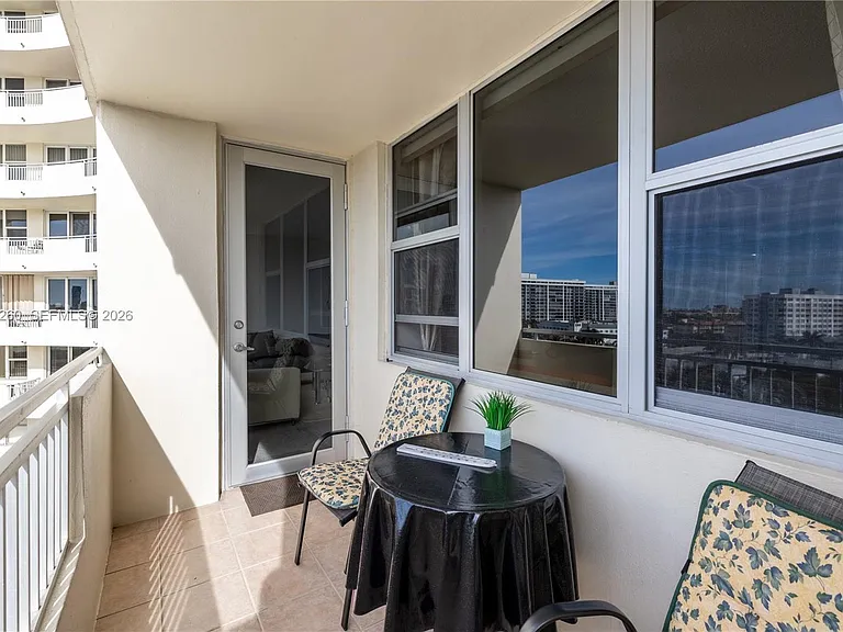 3180 S Ocean Dr #718 — Photo 17