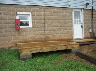 621 1/2 N Canton Rd, Canton, NC 28716