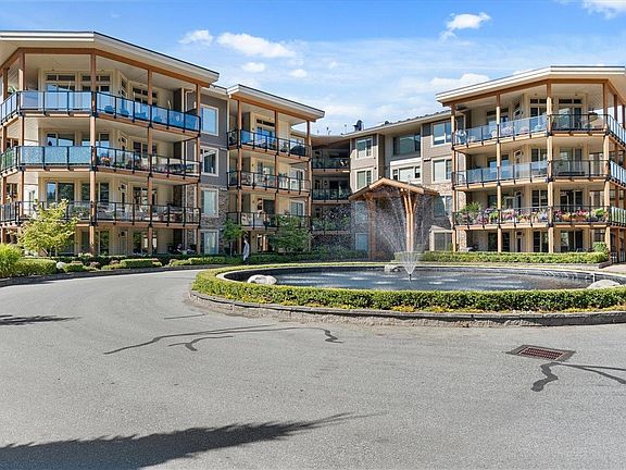 2nd image of 45754 Keith Wilson Rd #408