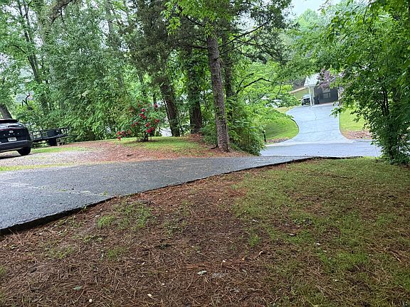 5th image of 516 Springhill Heights Cir