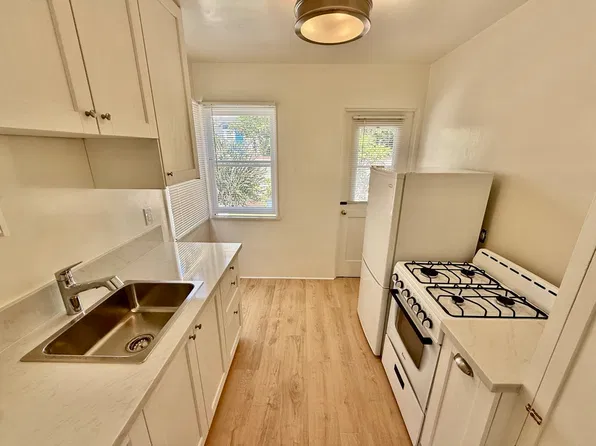 3913 Centre St #13, San Diego, CA 92103