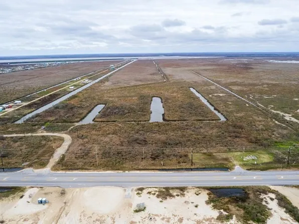 4 Street, Gilchrist, TX 77617