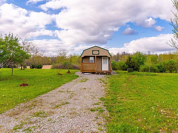 3rd image of 663 Township Road 190 E