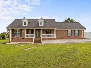 642 Circle Dr, Woodruff, SC 29388