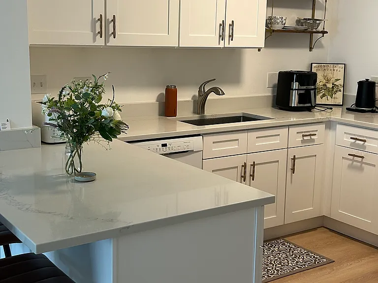 811 Chicago Ave #603 — Photo 3