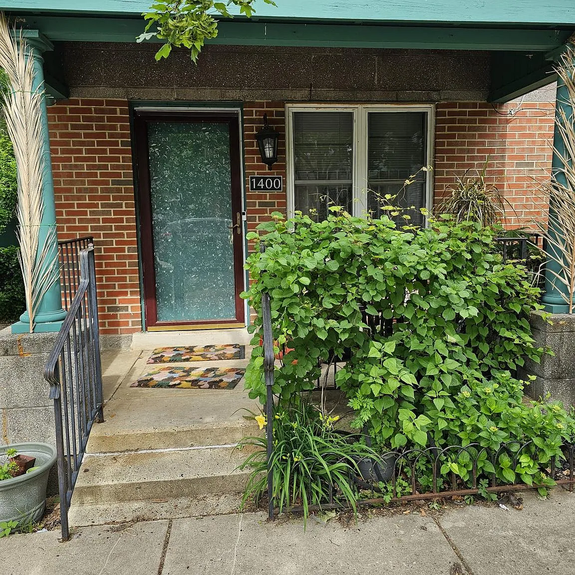 3 bed, 1.5 bath, 1628 sqft, $2,800 — Photo 2