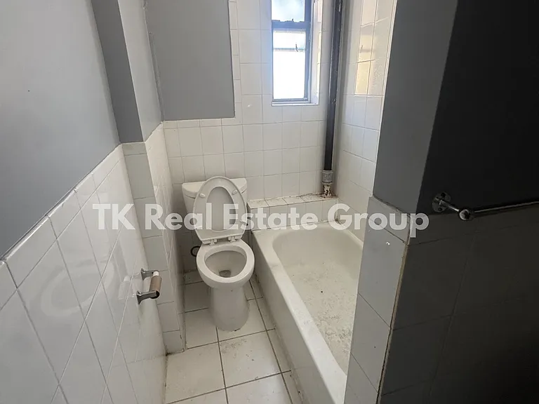 4409 Palisade Ave #15 — Photo 4