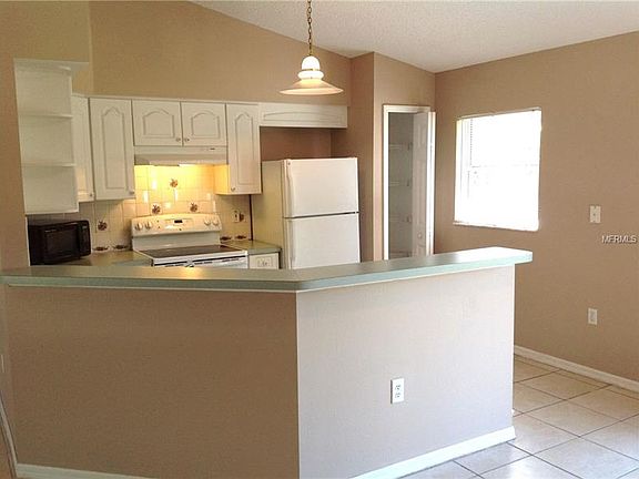 4th image of 2382 Moonstone Ave