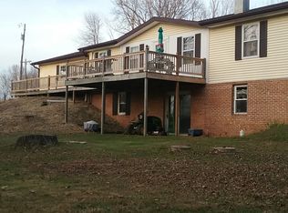 2511 Oak Run Dr, Dahinda, IL 61428