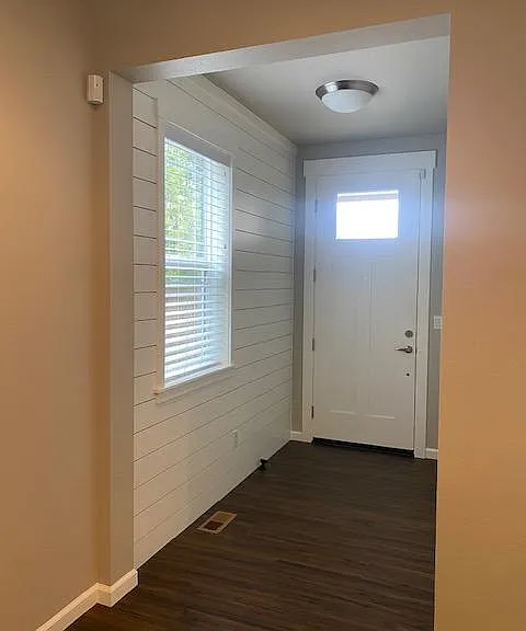 8008 Mitts Ln — Photo 8