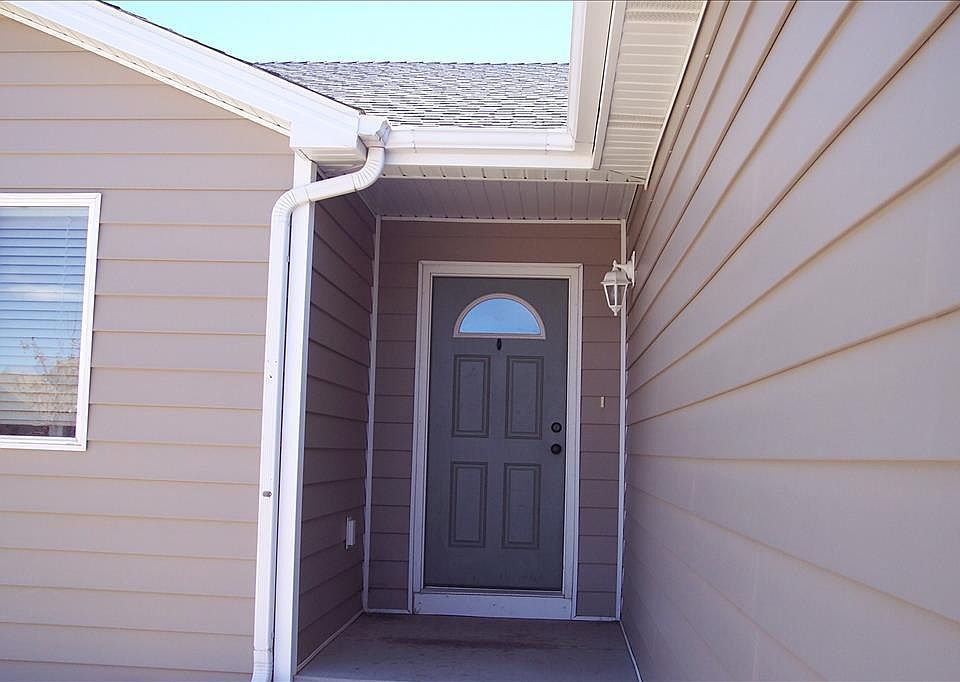 1st image of 1913 Autumn Cir