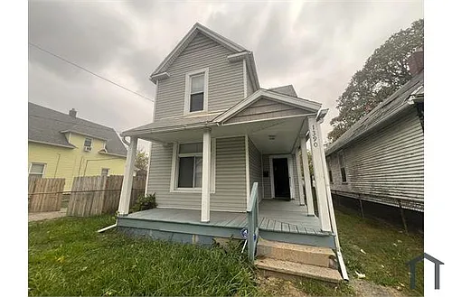1390 W Woodruff Ave Photo 1