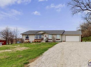 1234 SW 85th St, Wakarusa, KS 66546