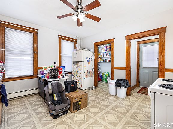 3rd image of 28-30 Nesbit Avenue