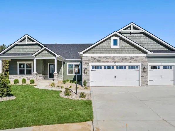 17868 Hutt Ridge Ct, Huntertown, IN 46748