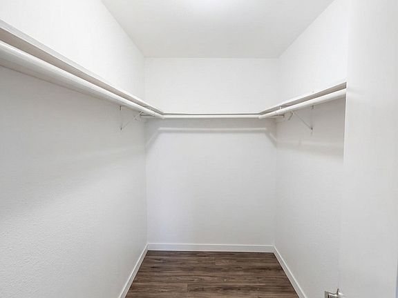 5th image of 3728-3738 Herman Ave #3738-1