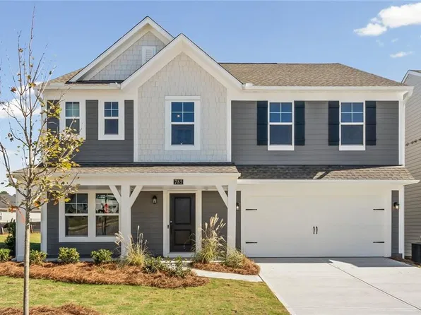 785 Crystal Lake Pkwy, Hoschton, GA 30548