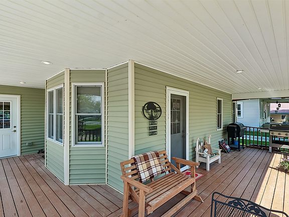 2nd image of 603 N 12th St