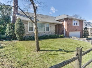 710 W 232nd St, Bronx, NY 10463