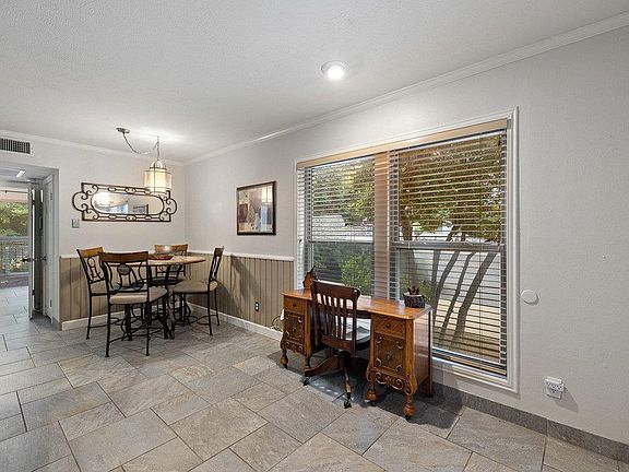 5th image of 505 W 7th St APT 115