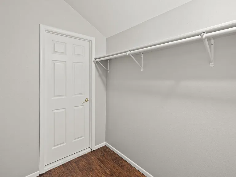 144 W Rockrimmon Blvd #302 — Photo 29