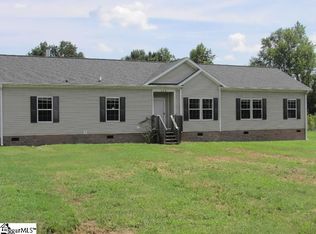 269 Currys Lake Rd, Gray Court, SC 29645